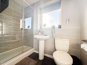 Photo 8- click for photo gallery